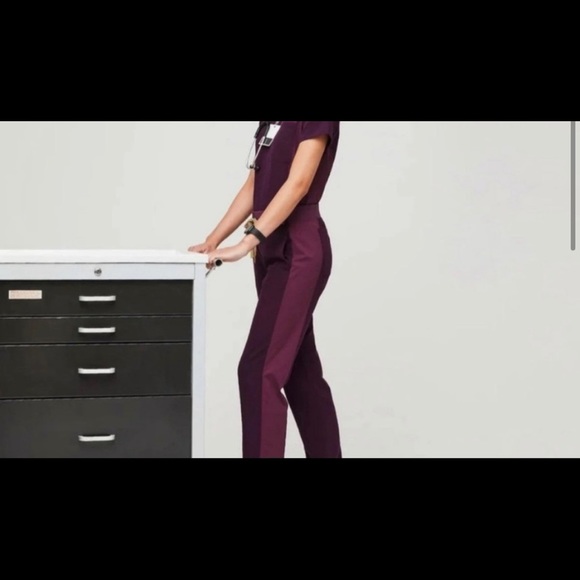 Figs Other - Figs Limited Edition Deep purple Remix Large scrub set